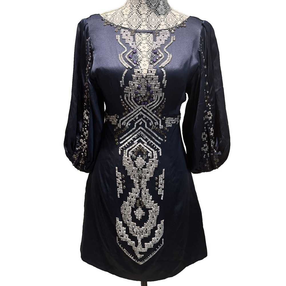 100% Silk Nanette Lepore Elegant Navy Blue Beaded dress Size 4